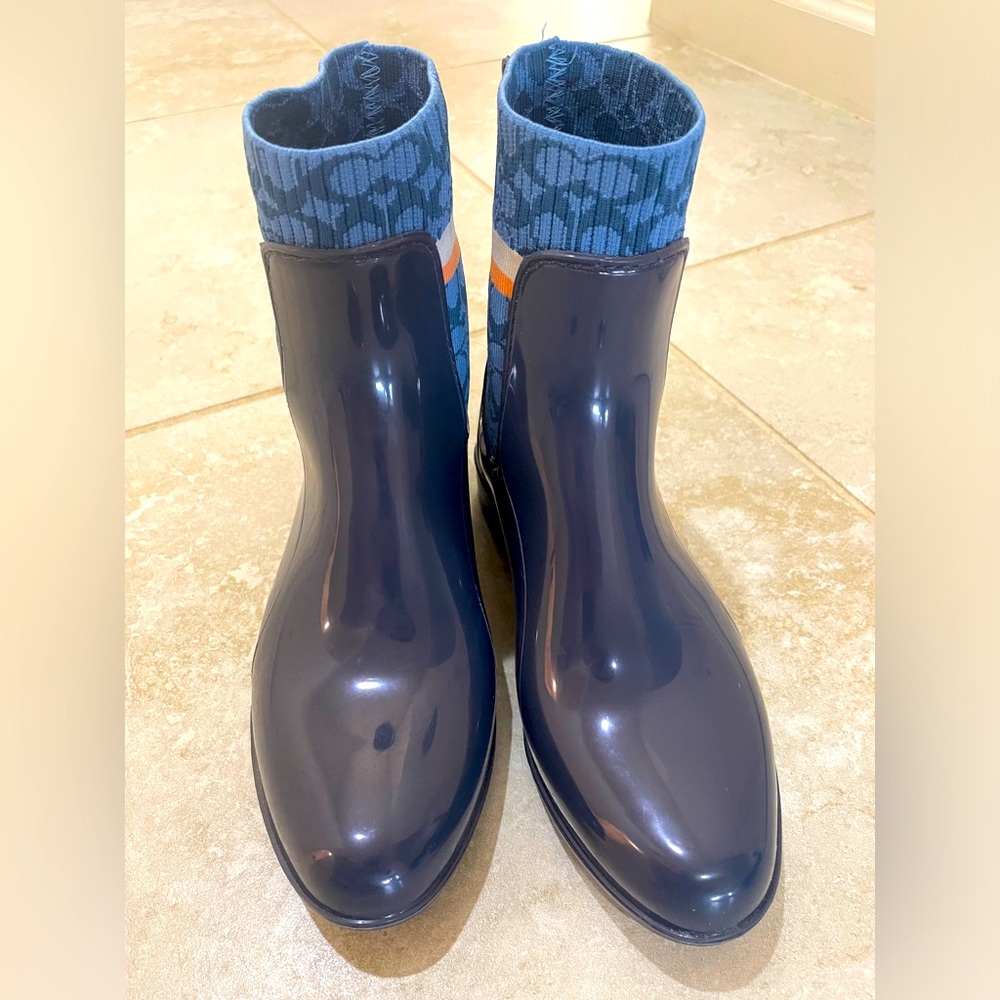Coach rivington rain boot/women shoe size 6